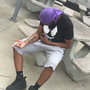 Meet your Posher, Robert